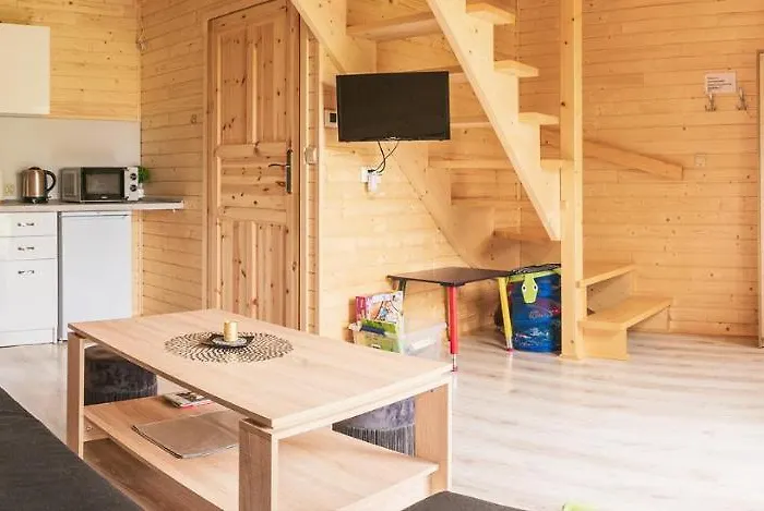 Na Jurze 假日公园 可罗日采